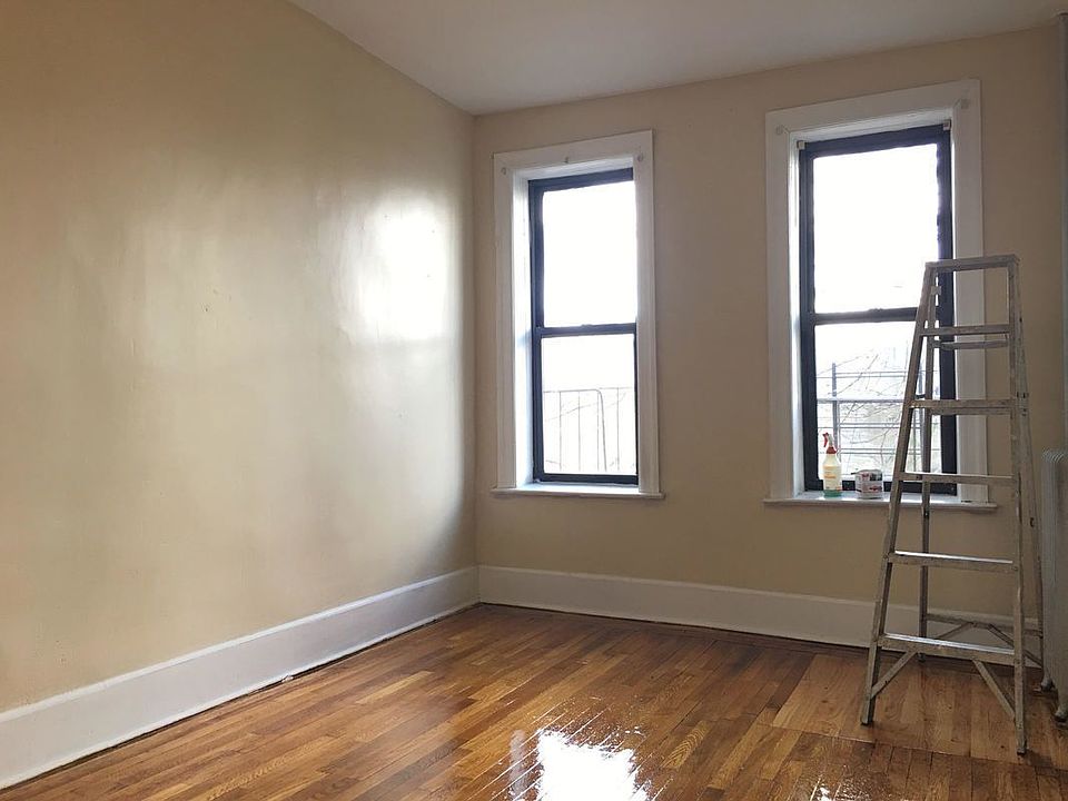 2nd image of 1315 Eastern Pkwy APT C6