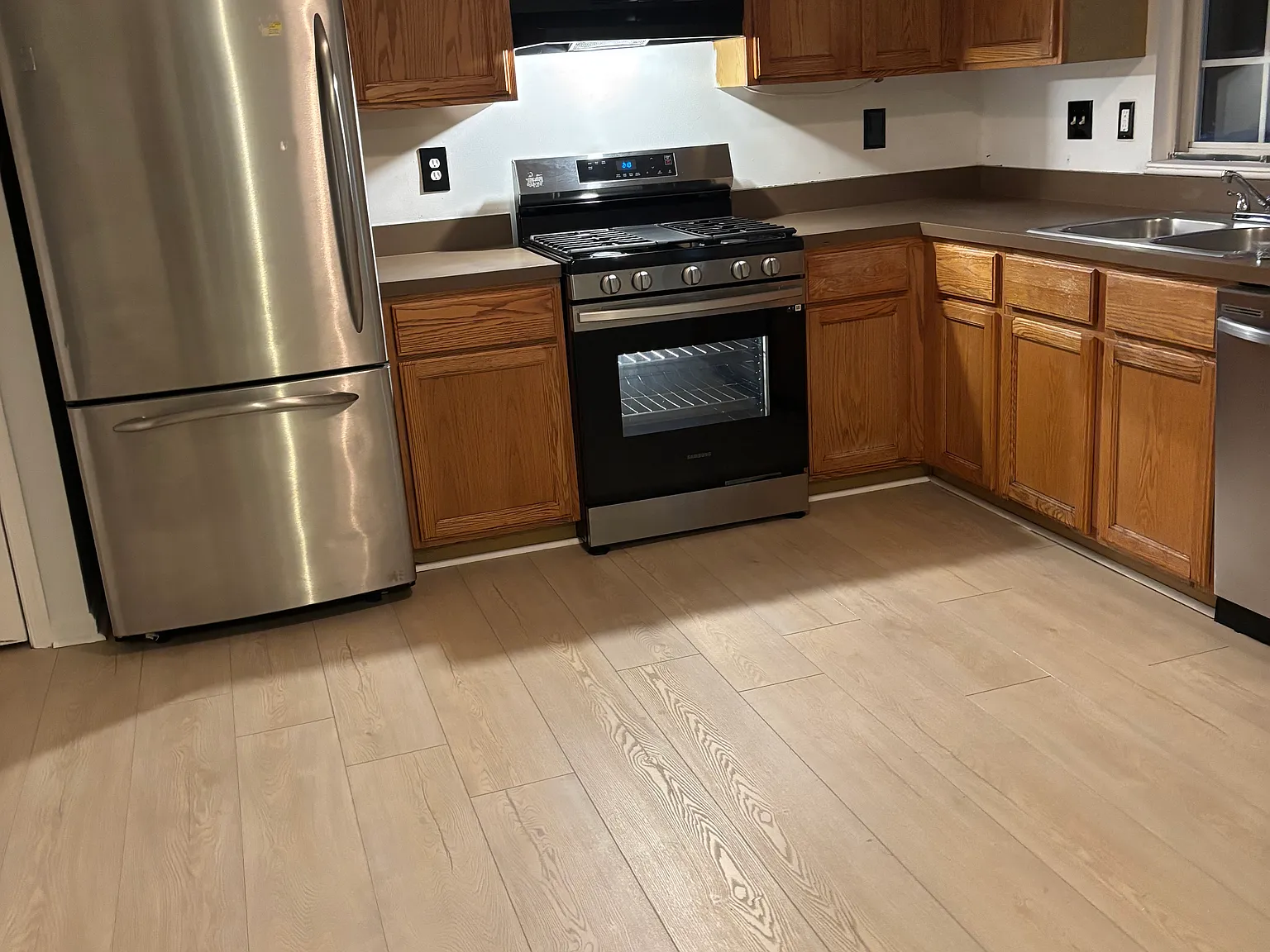 3 bed, 2.5 bath, 1700 sqft, $2,900 — Photo 3