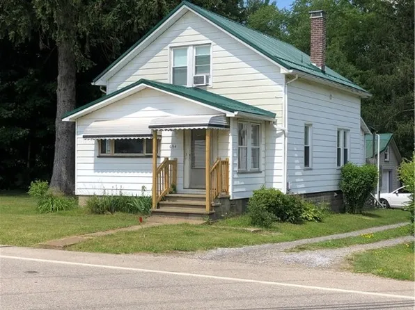 634 N Broad Street Ext, Grove City, PA 16127