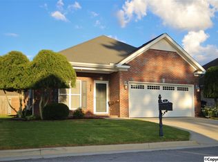 935 Tracey Ln, Decatur, AL 35601