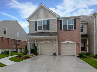 984 Misty Stream Dr, Cincinnati, OH 45231