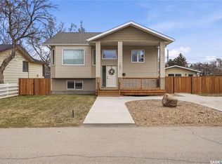 107 Valleyview Dr, Caronport, SK S0H0S0