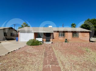 2701 E Warwick Vis, Tucson, AZ 85713