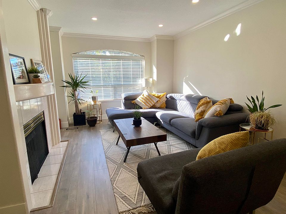 1st image of 7140 132nd St #17