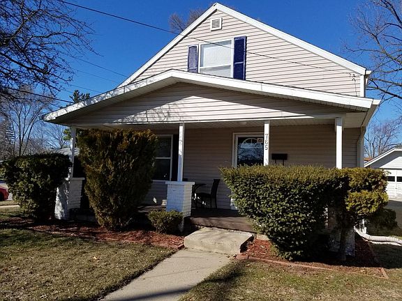 3rd image of 765 Graceland St NE