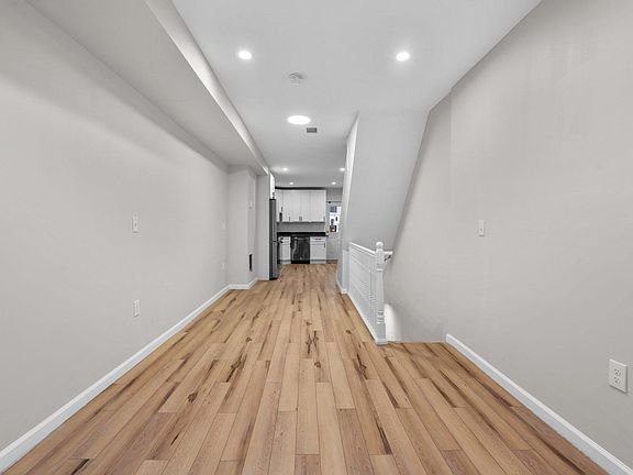 3rd image of 15 N Bradford St