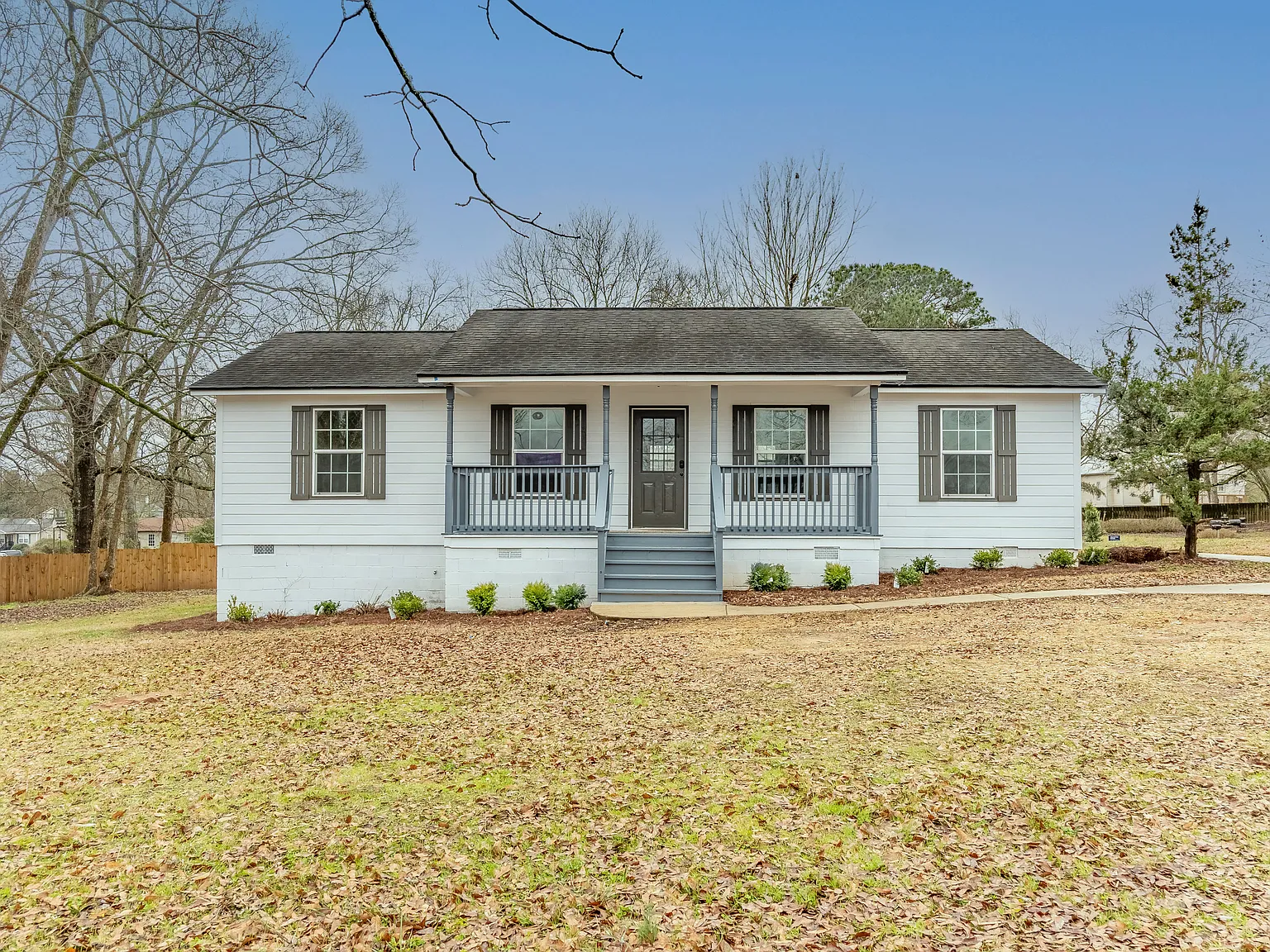 4 bed, 1152 sqft, $2,295 — Photo 1