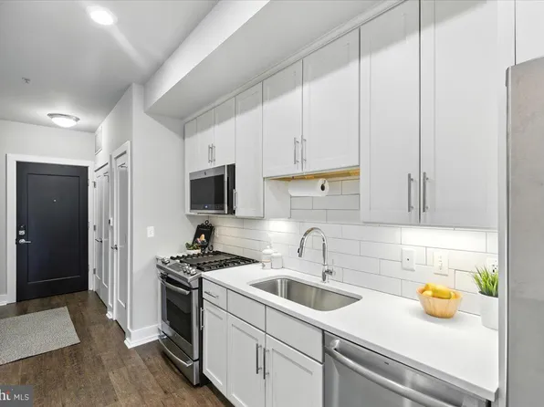 1800 Mount Vernon Ave Unit 102, Alexandria, VA 22301