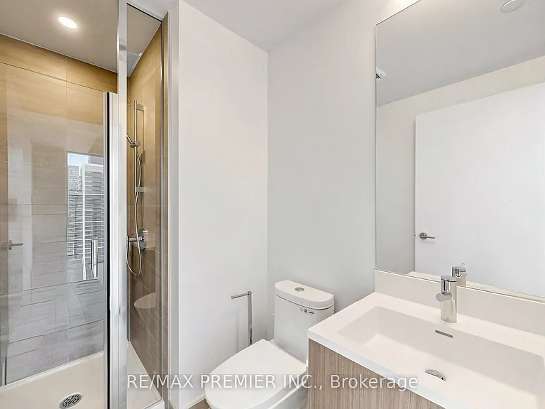 634 Church St #3305 — Photo 18