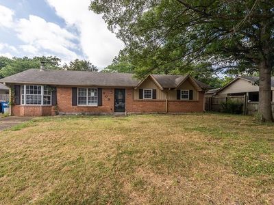 808 Dover Rd, West Memphis, AR, 72301