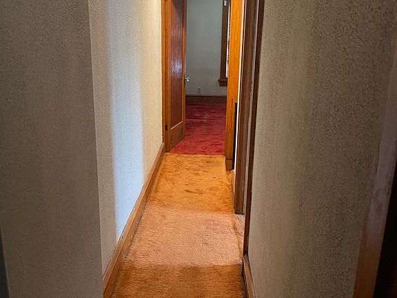 4th image of 58 Payne St