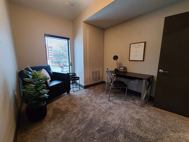 520 Neil — Photo 26