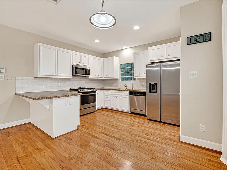 3730 Main Poplar Dr — Photo 10
