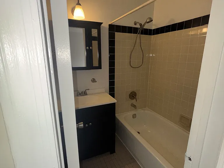 319 Grand Ave #347B — Photo 14
