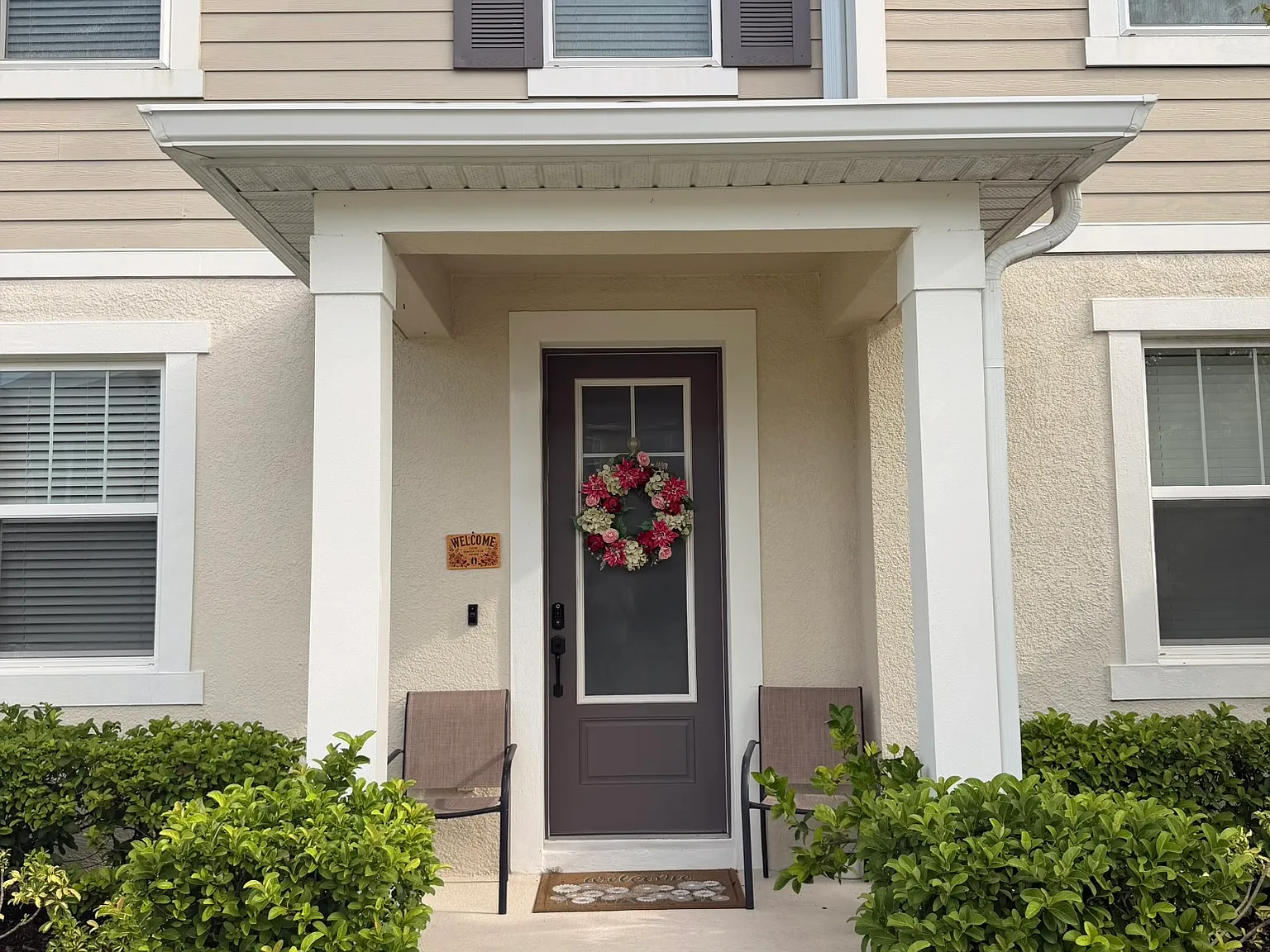 3 bed, 2.5 bath, 1554 sqft, $2,650 — Photo 2