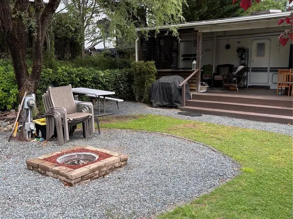 2650 Turnbull Rd #G8, Nanaimo, BC V9K 2R2