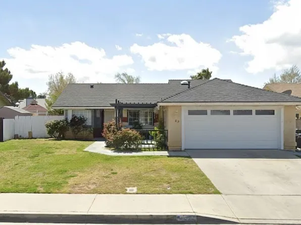 1608 Lobo Ct, Lancaster, CA 93535