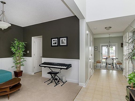5th image of 5725 James Blair Dr