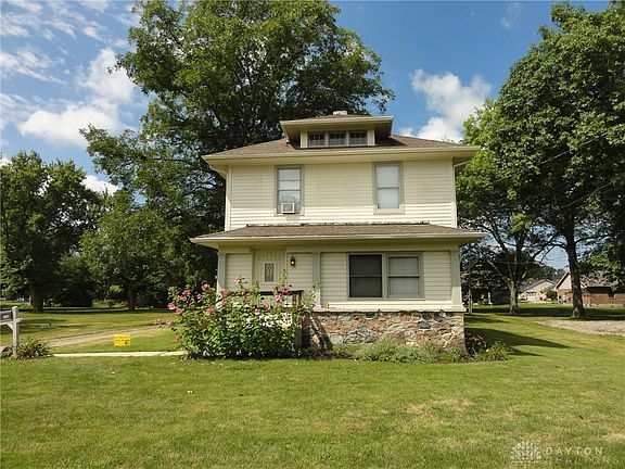 3rd image of 1009 S Miami St