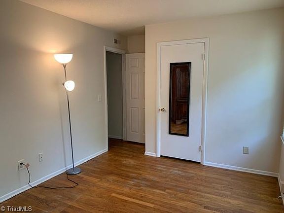 5th image of 1923 Opal Dr