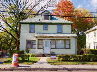 24 Manhattan Ave, White Plains, NY 10607