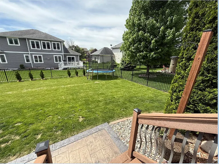 4363 Memorial Cir — Photo 51