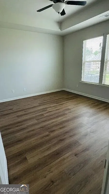 4 bed, 2.5 bath, 2069 sqft, $2,800 — Photo 4