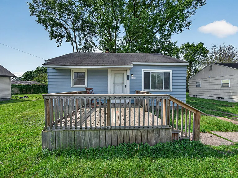 3220 Vermont Pl — Photo 16