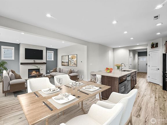 2nd image of 10339 Driftwood Avenue