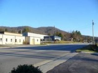 9 Busbee View Rd, Asheville, NC 28803