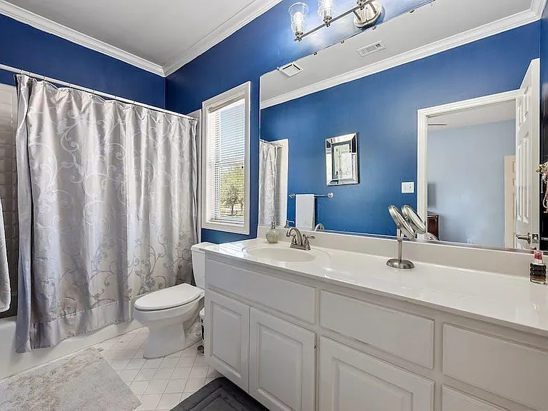 1207 Lakeway Dr — Photo 29