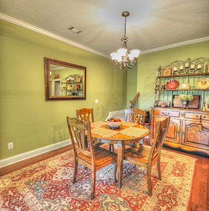 4th image of 102 Briggs Ave Ste 4