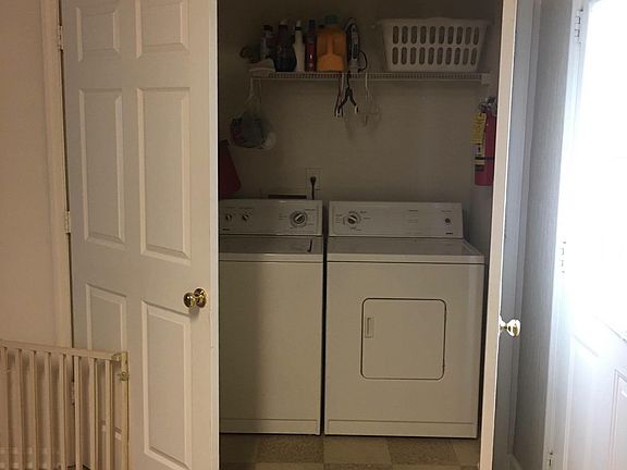 Laundry off of the kitchen area: washer/dryer included