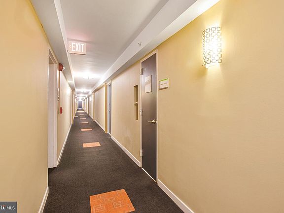 2nd image of 1101 3rd St SW APT 104