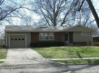 1715 Glendale Rd, Iowa City, IA 52245