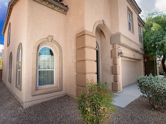 2nd image of 5512 Stone Lagoon St