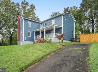 13200 Hill Ct, Woodbridge, VA 22191