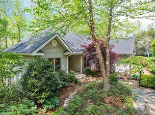 30 Cherokee Trl, Fletcher, NC 28732