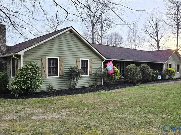 10511 Ashcake Rd, Ashland, VA 23005