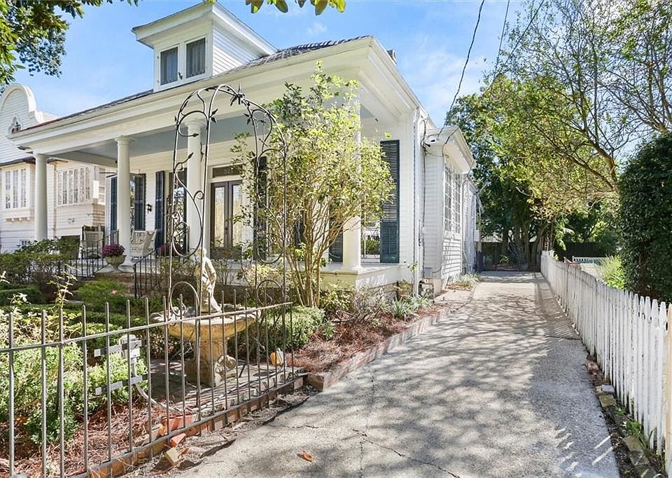 House on the Hil(Flower)ロンパース、60センチ 321 Hillary St, New Orleans, LA 70118 | Zillow