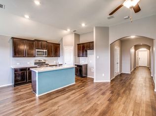 416 Saguaro Dr, Roanoke, TX 76052
