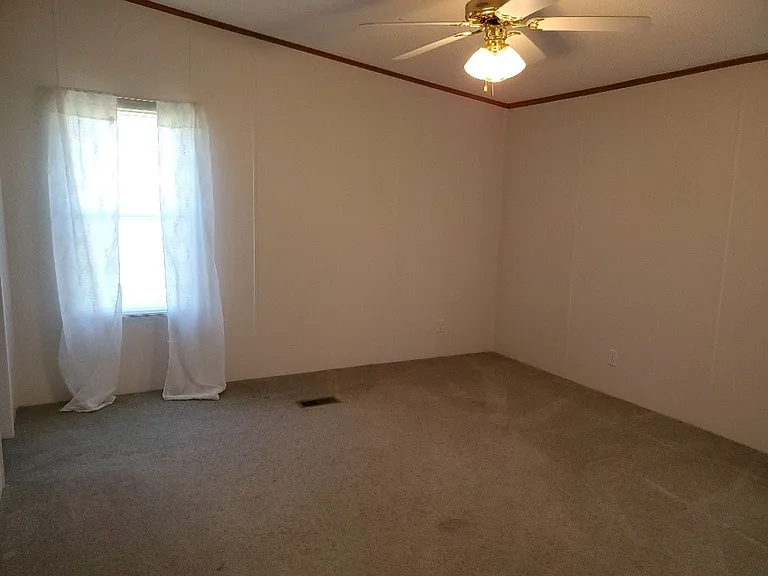 1114 Northside Rd #8 — Photo 11
