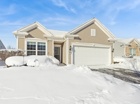 3282 Sheridan Ln, Mundelein, IL 60060