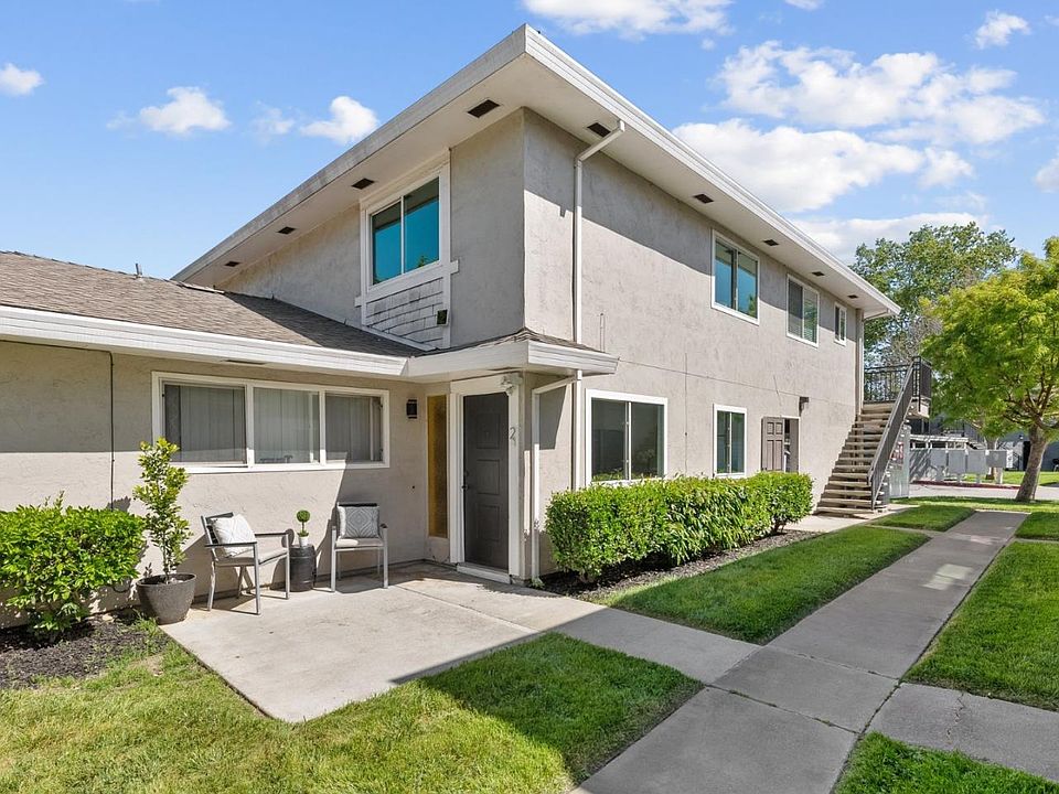 1st image of 198 Coy Dr APT 2
