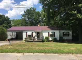 161 W Elliott St, Chester, SC 29706