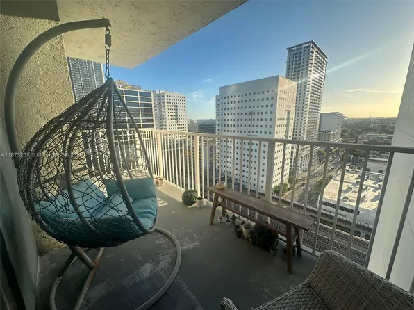 850 N Miami Ave #W-2105, Miami, FL 33136