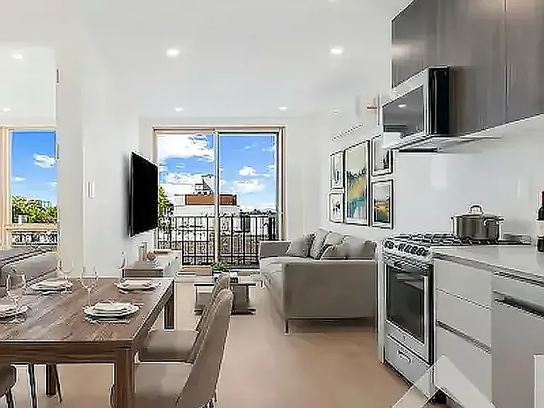3216 Glenwood Rd #5D — Photo 2