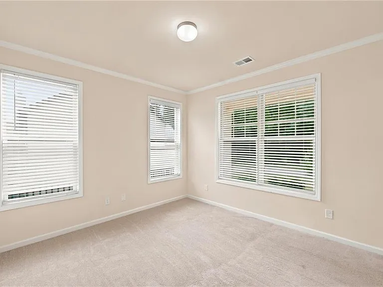 3428 S Scales Rd — Photo 13