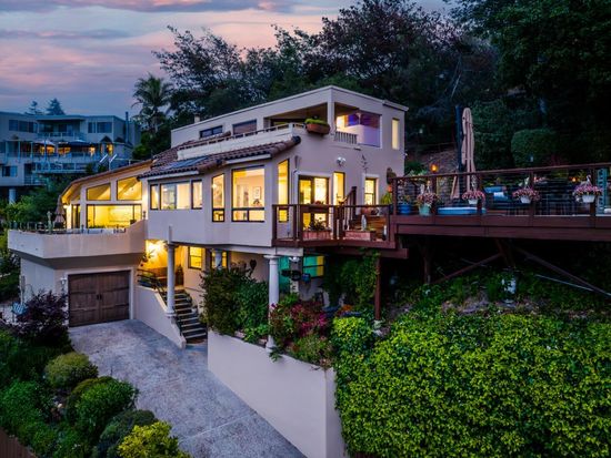 3300 Crystal Heights Dr, Soquel, CA 95073