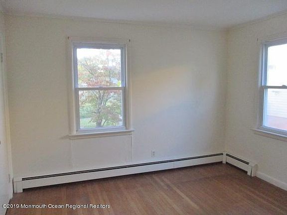 5th image of 55 Washington Ave